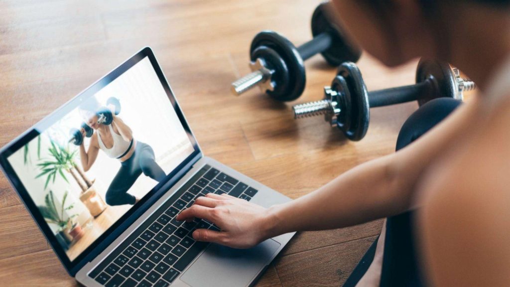 Virtual Fitness: Redefining Workouts in a Digital World